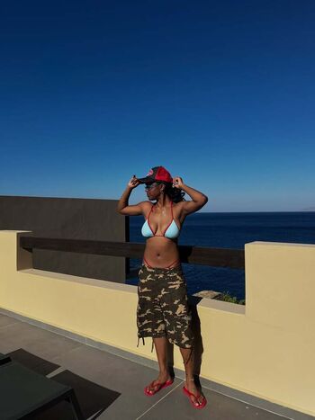 Full leaked Itslilyrose private onlyfans photo