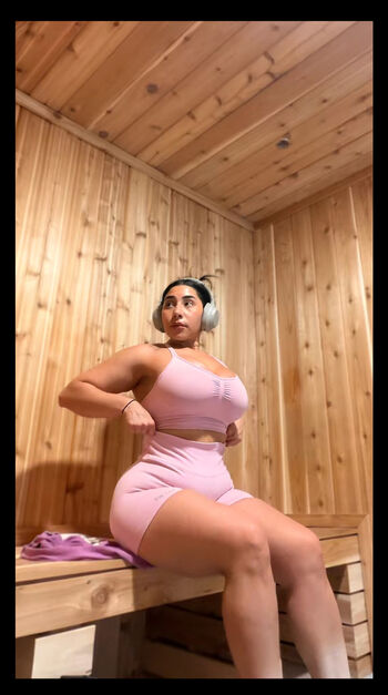 Full leaked Itssarapr private onlyfans photo