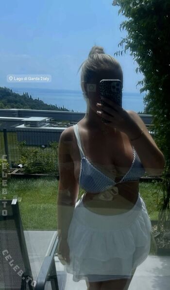 Full leaked Jana htg private onlyfans photo