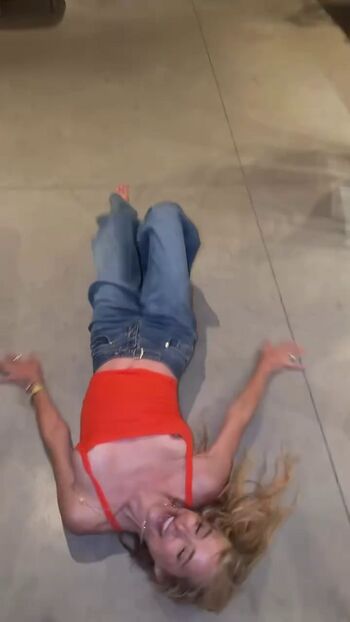Full leaked Jenny mollen private onlyfans photo