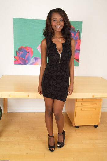 Full leaked Jezabel vessir page private onlyfans photo