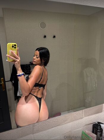 Full leaked Julinka private onlyfans photo