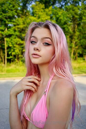 Full leaked Justinefans private onlyfans photo