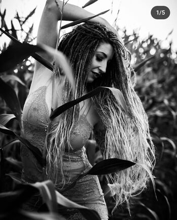 Full leaked Kaat bollen page private onlyfans photo