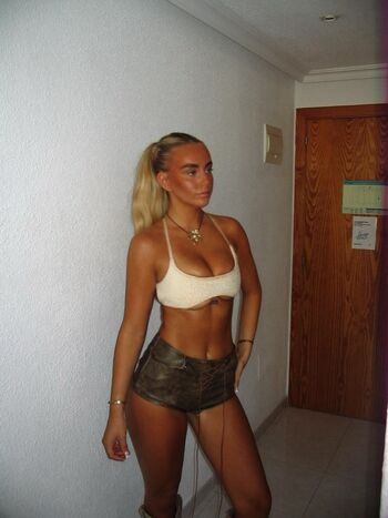Full leaked Kaeliana page private onlyfans photo