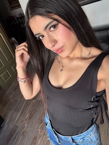 Full leaked Kaillystars private onlyfans photo