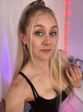 Full leaked Kandyland page private onlyfans photo