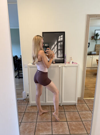 Full leaked Kandyland page private onlyfans photo