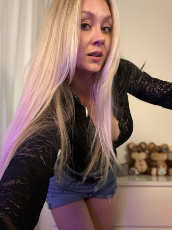 Full leaked Kandyland page private onlyfans photo