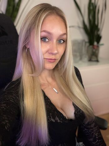 Full leaked Kandyland page private onlyfans photo