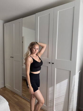 Full leaked Kandyland private onlyfans photo