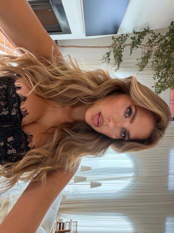 Full leaked Kara del toro private onlyfans photo
