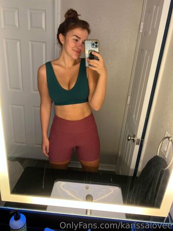 Full leaked Karissaeats private onlyfans photo