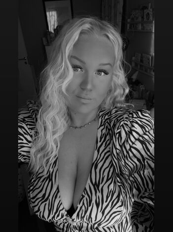 Full leaked Karolina nilsson private onlyfans photo