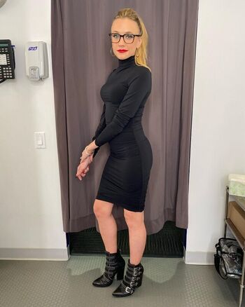 Full leaked Kat timpf page private onlyfans photo