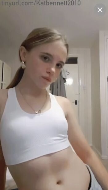 Full leaked Katbennett page private onlyfans photo