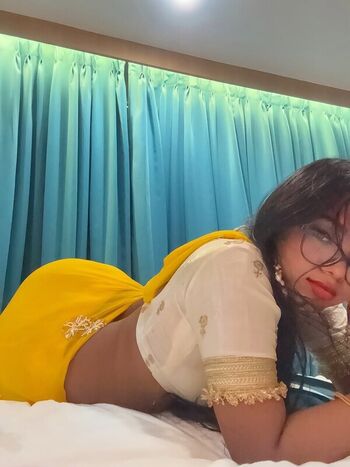 Full leaked Kaulini private onlyfans photo