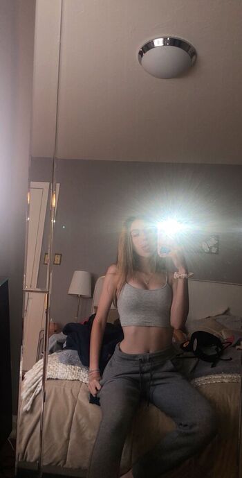Full leaked Kaylee q private onlyfans photo