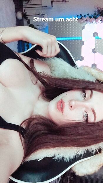 Full leaked Kdrkitten page private onlyfans photo
