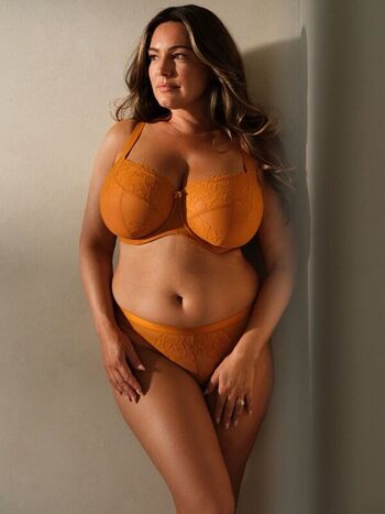 Full leaked Kelly brook page private onlyfans photo