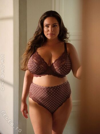 Full leaked Kelly brook page private onlyfans photo