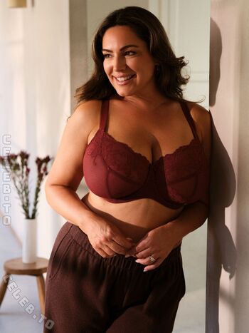 Full leaked Kelly brook page private onlyfans photo