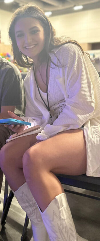 Full leaked Kendall leigh private onlyfans photo