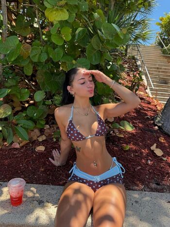 Full leaked Kenzi alysa private onlyfans photo