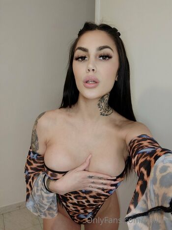 Full leaked Kiarabennet private onlyfans photo