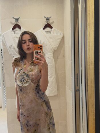 Full leaked Kiernan shipka page private onlyfans photo