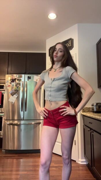 Full leaked Kitkatkira private onlyfans photo