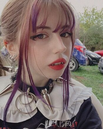 Full leaked Konypyon private onlyfans photo