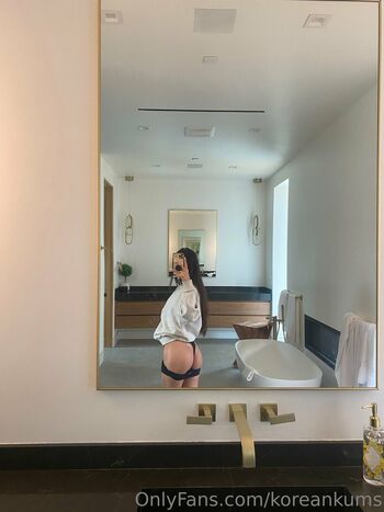 Full leaked Koreankums private onlyfans photo