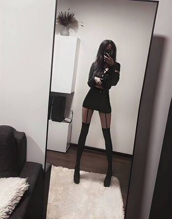 kristicks_