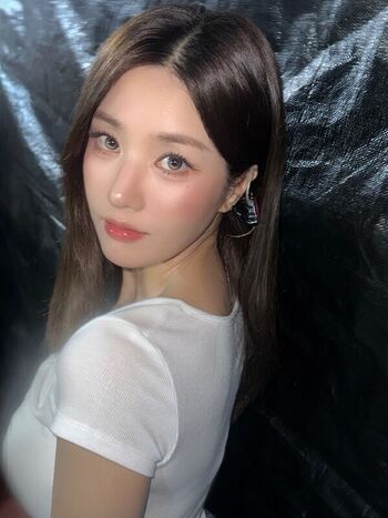 Full leaked Kwon eunbi page private onlyfans photo