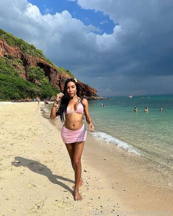 Full leaked Ladyboymos private onlyfans photo