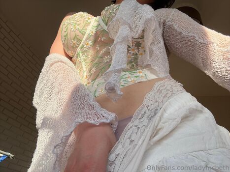 Full leaked Ladymacbeth private onlyfans photo