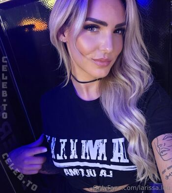 Larissa Lou