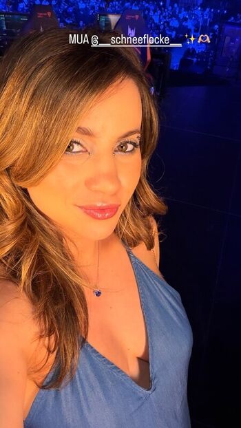 Full leaked Laure valee page private onlyfans photo
