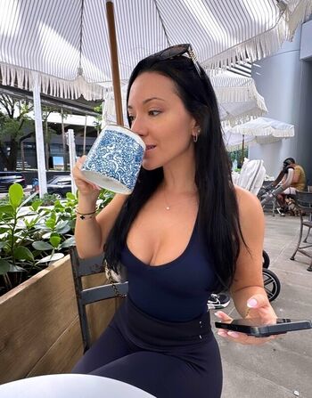 Full leaked Layah heilpern page private onlyfans photo