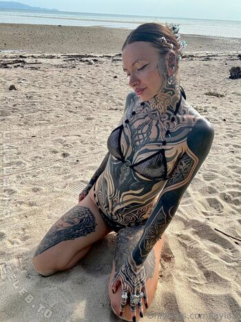 layla.x
