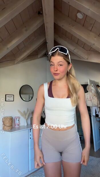 Full leaked Lea alena page private onlyfans photo