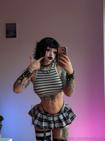Full leaked Leah meow page private onlyfans photo