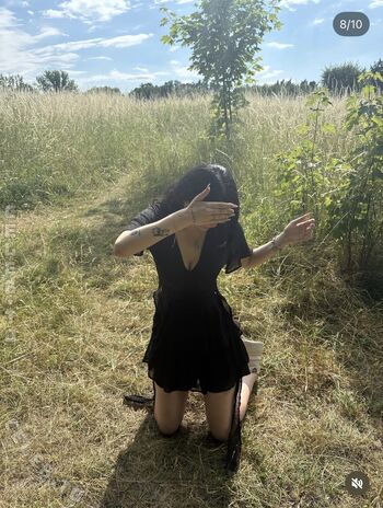 Full leaked Leahbunnyy  page private onlyfans photo