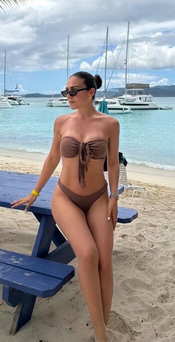 Full leaked Leanvndtl page private onlyfans photo