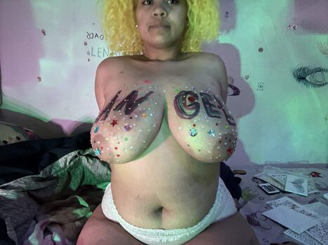 Full leaked Lenaporn private onlyfans photo