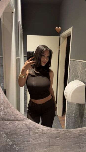 Full leaked Leonaankj private onlyfans photo