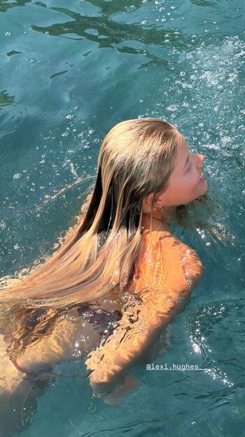 Full leaked Lexi hughes page private onlyfans photo