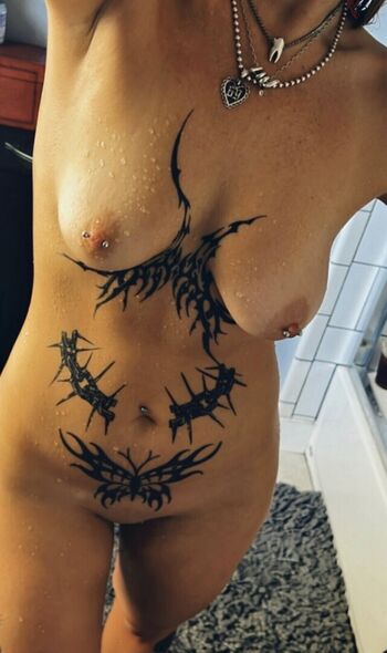Full leaked Lexigreene private onlyfans photo