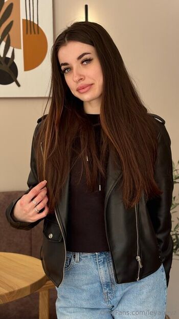 Leya Heyz